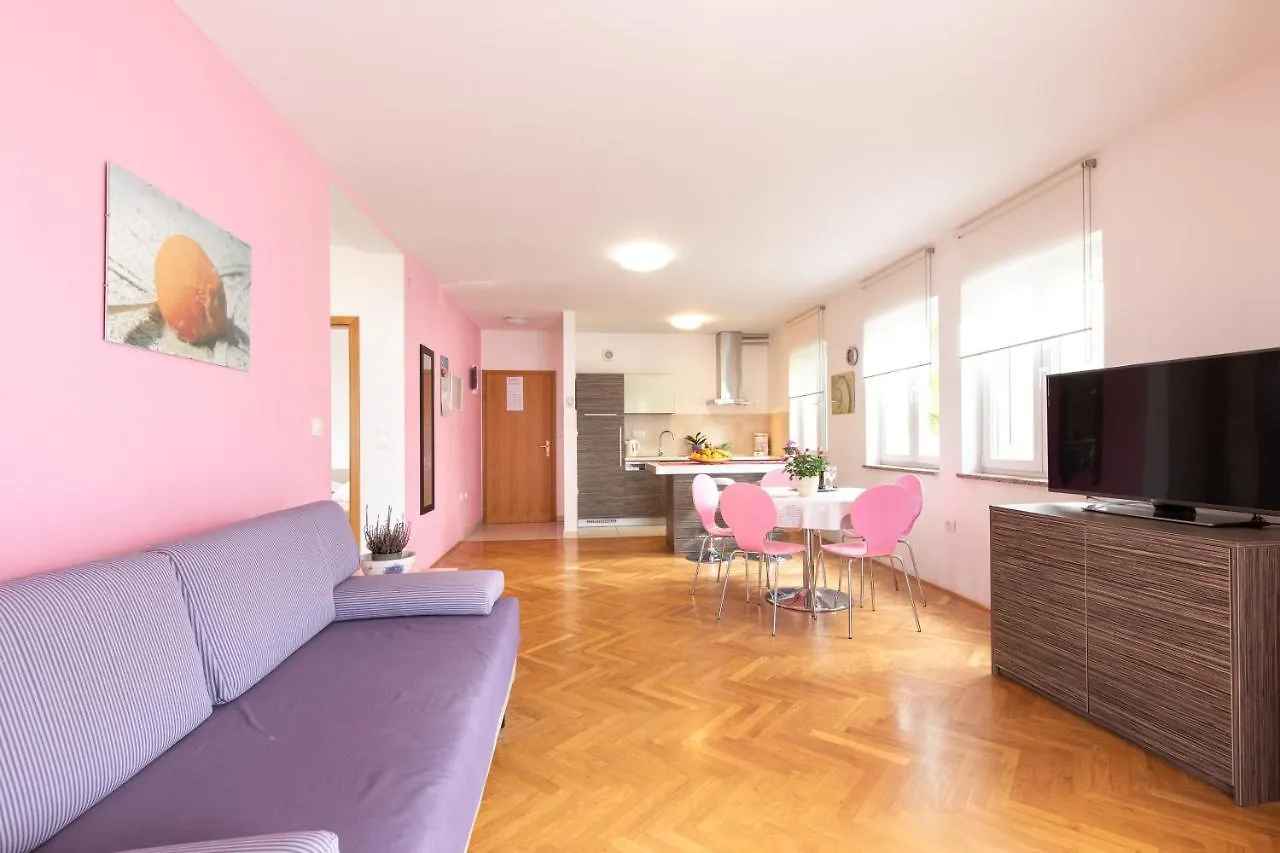 Apartamento Villamarebaska